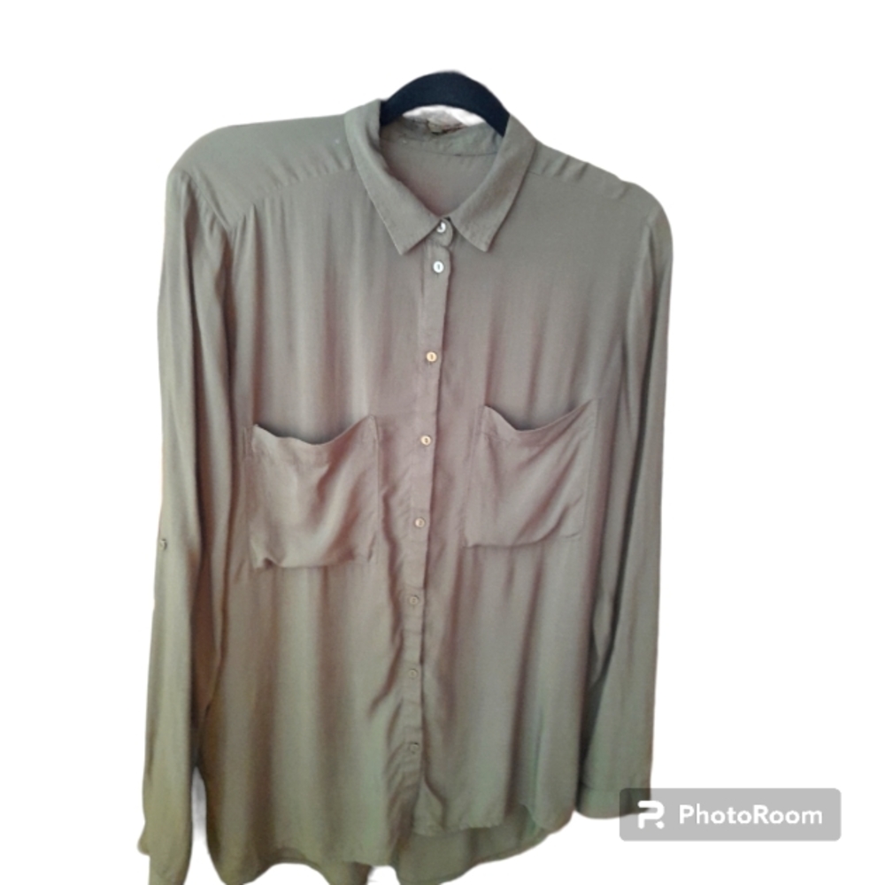 Green, Linen long sleeves woman shirt.